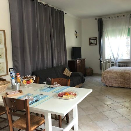 Da Scilla Bed & Breakfast Punta Marina Bagian luar foto