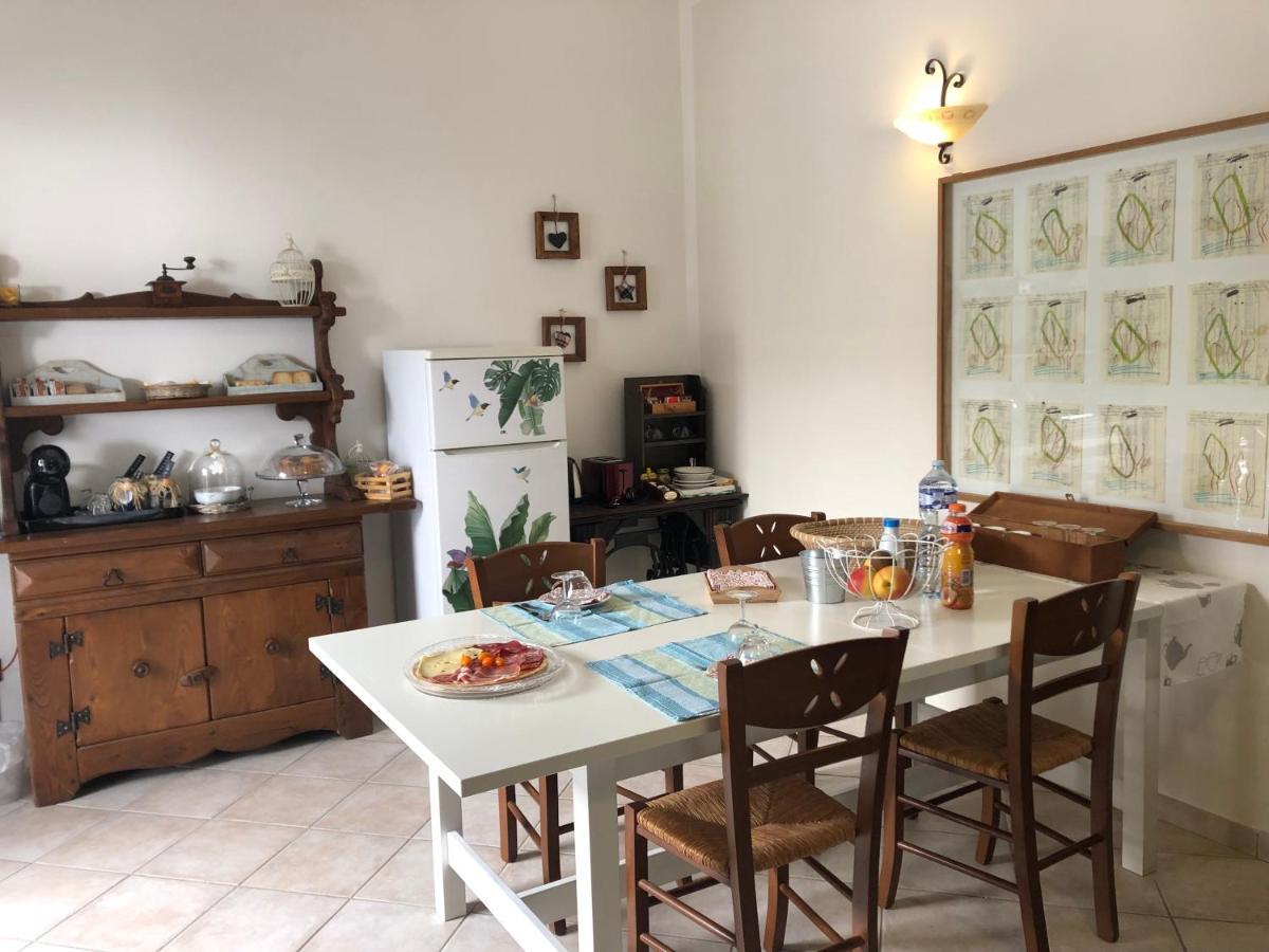 Da Scilla Bed & Breakfast Punta Marina Bagian luar foto